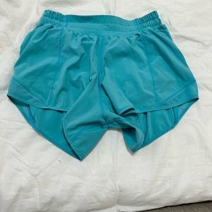 Lululemon Hotty Hot Short 4”